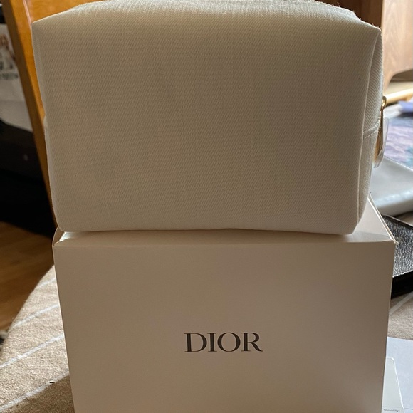 DIOR FABRIC CANVAS TOILETRY BAG DOPP KIT POUCH MAKEUP TRAVEL CASE WITH ZIPPER - Picture 2 of 6